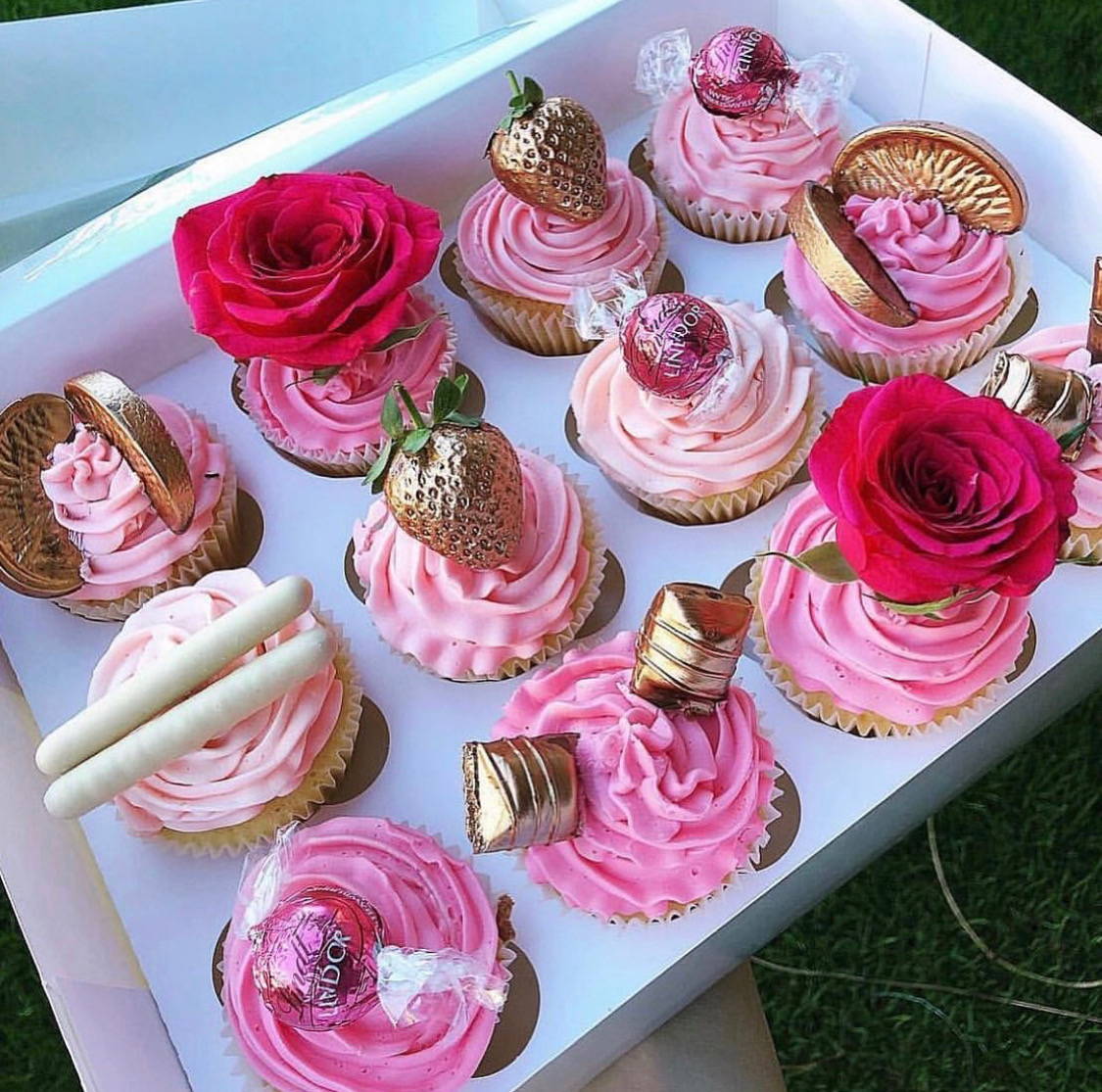 Pink & Rose Gold Cupcakes