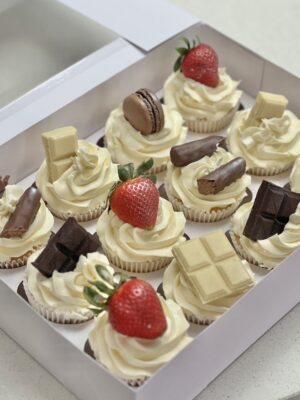 Vanilla Cream Cupcake Box